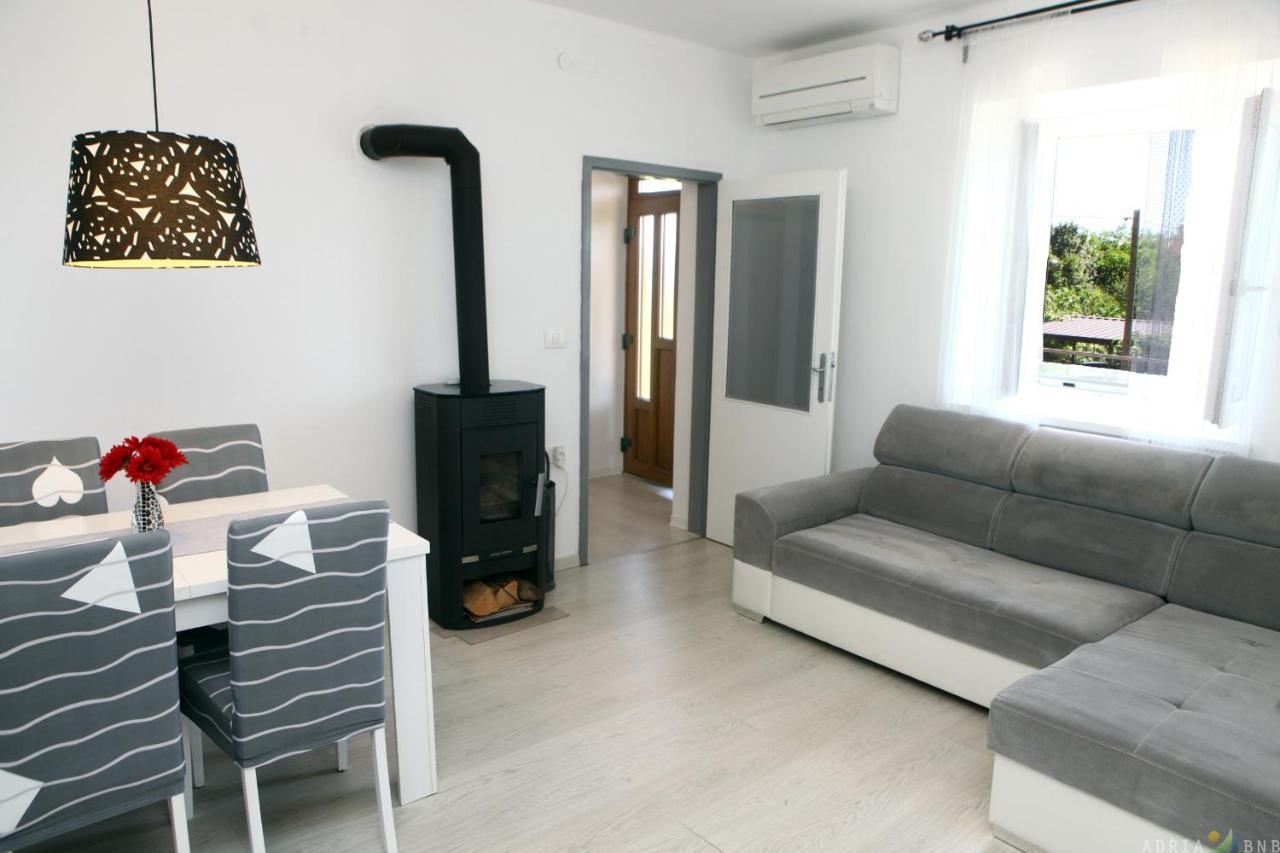 Pure Nature Coastal Apartment Vlasta Ankaran Exterior photo